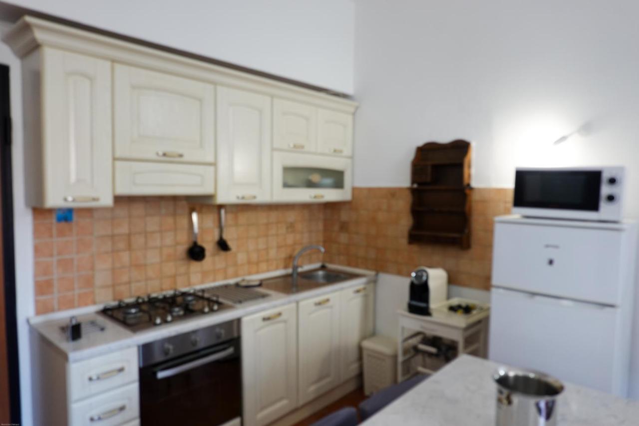 Апартаменты Casa Mille Baci Con Parcheggio Ливорно Экстерьер фото