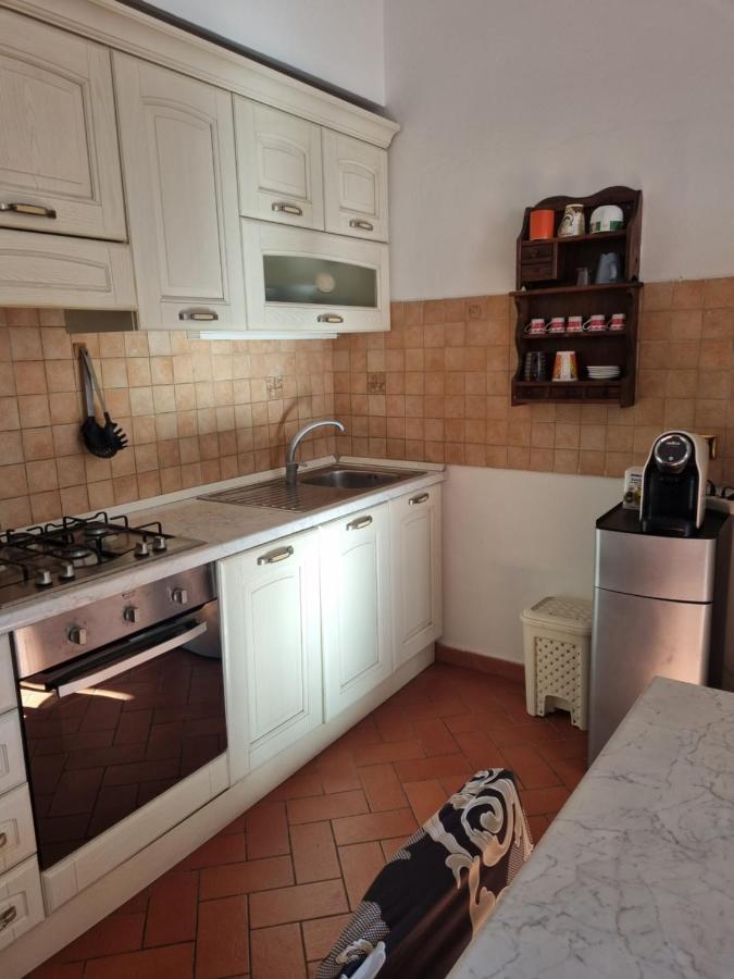 Апартаменты Casa Mille Baci Con Parcheggio Ливорно Экстерьер фото