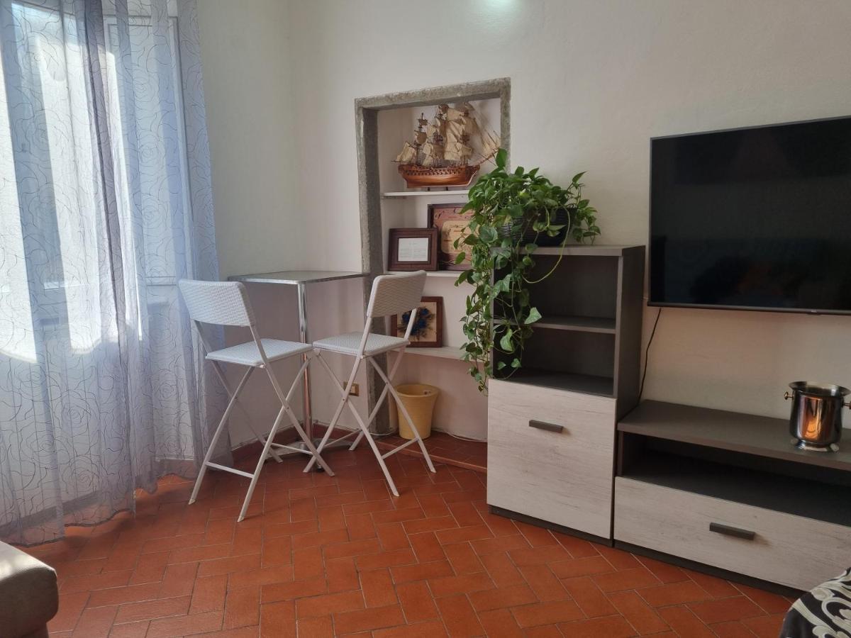 Апартаменты Casa Mille Baci Con Parcheggio Ливорно Экстерьер фото